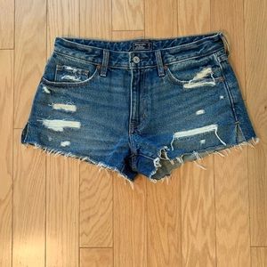 Abercrombie & Finch Low rise Denim Shorts